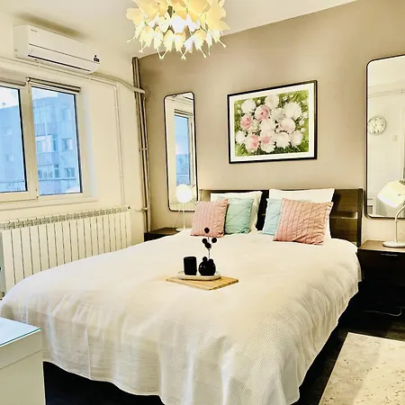 Apartment Adria 2bdr Constanta